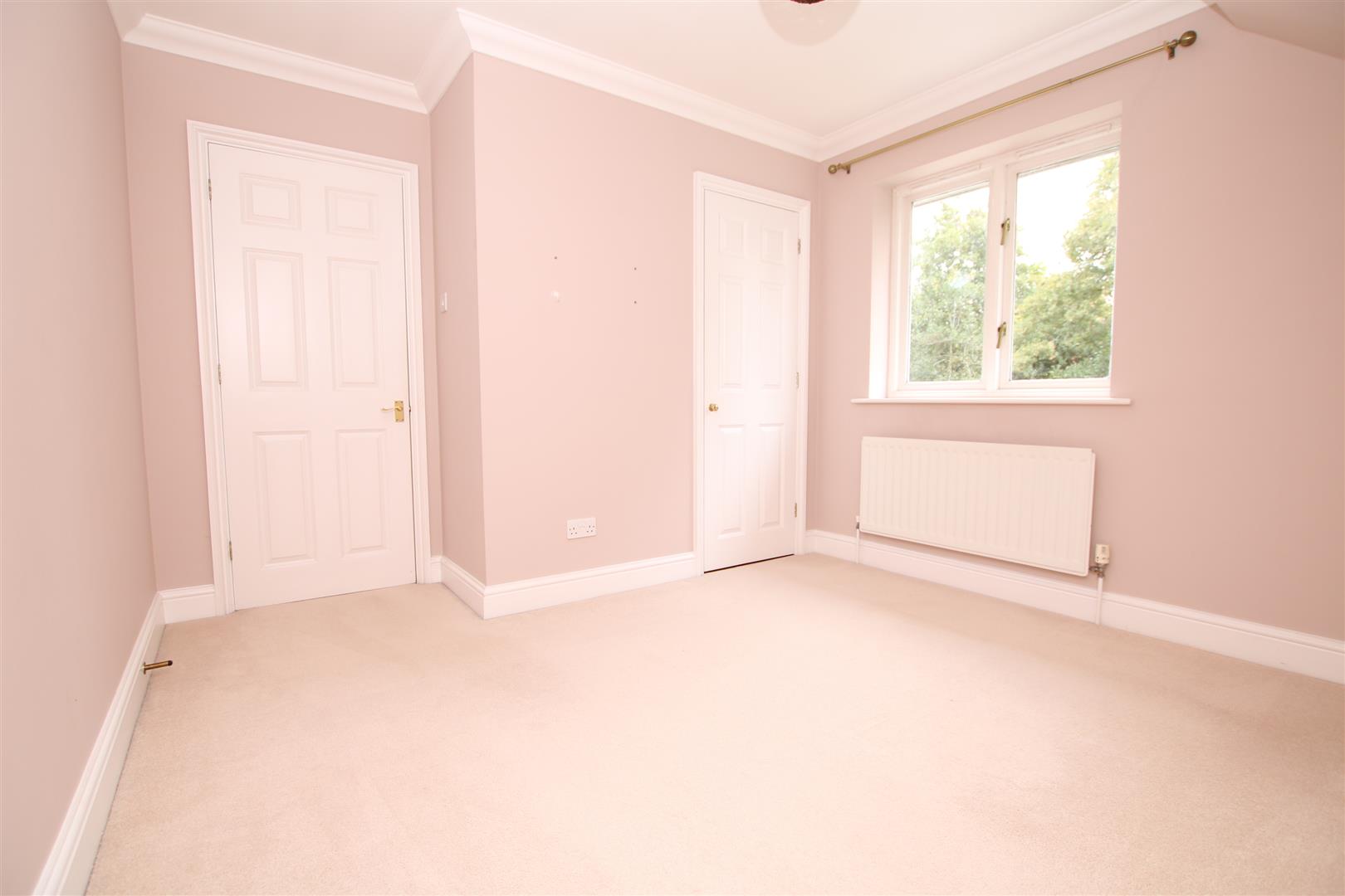 Lakeside Drive, Southwater, Horsham